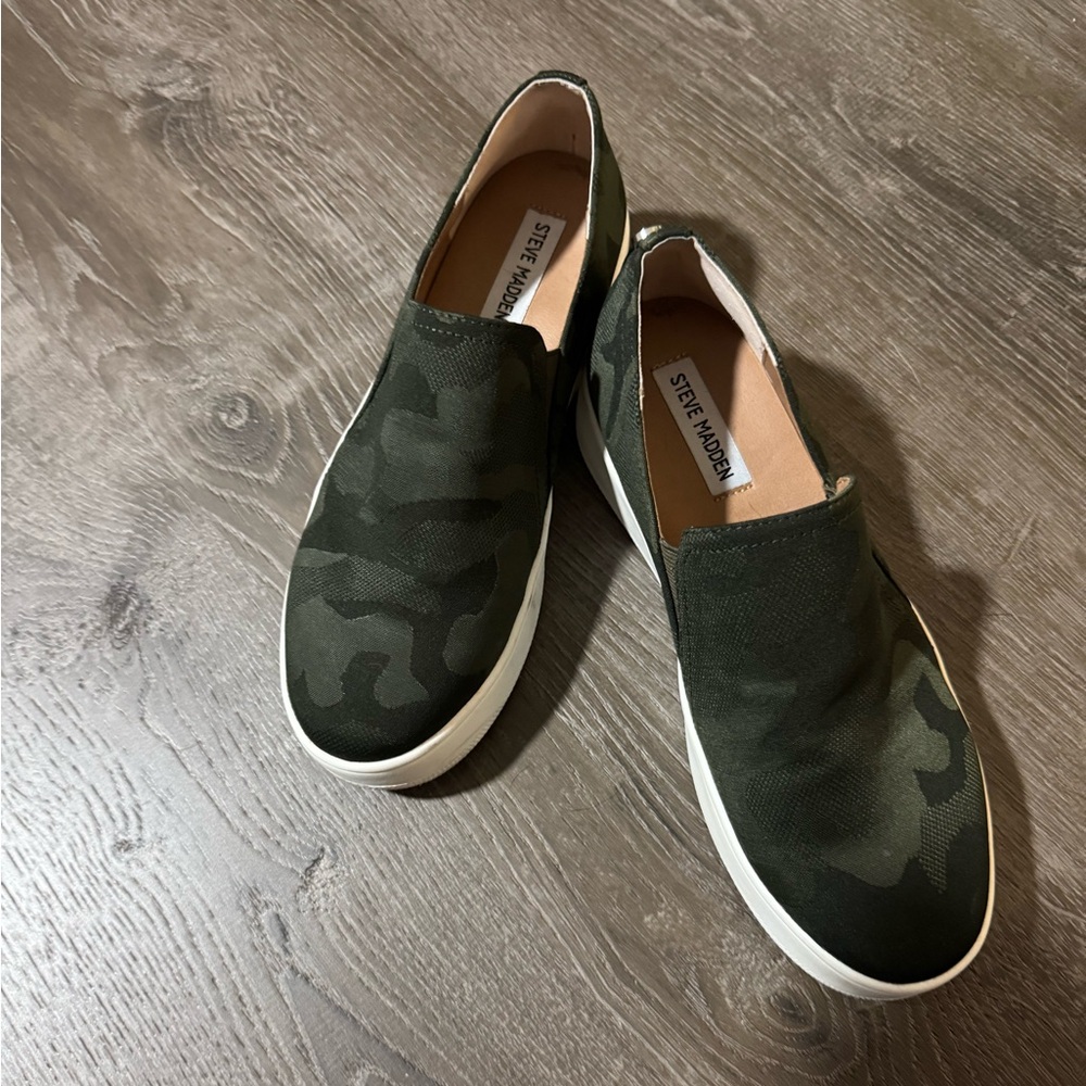 Steve Madden Olive Green Camo Slip-On Sneakers